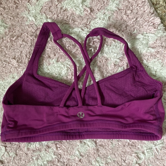 Lululemon free to be purple sports bra - Picture 2 of 3
